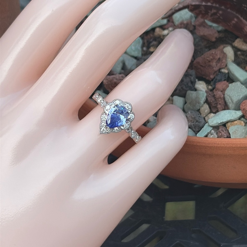 Pear Cut 1.25 tcw Genuine Tanzanite & Diamond Ring Sterling Silver Size 7